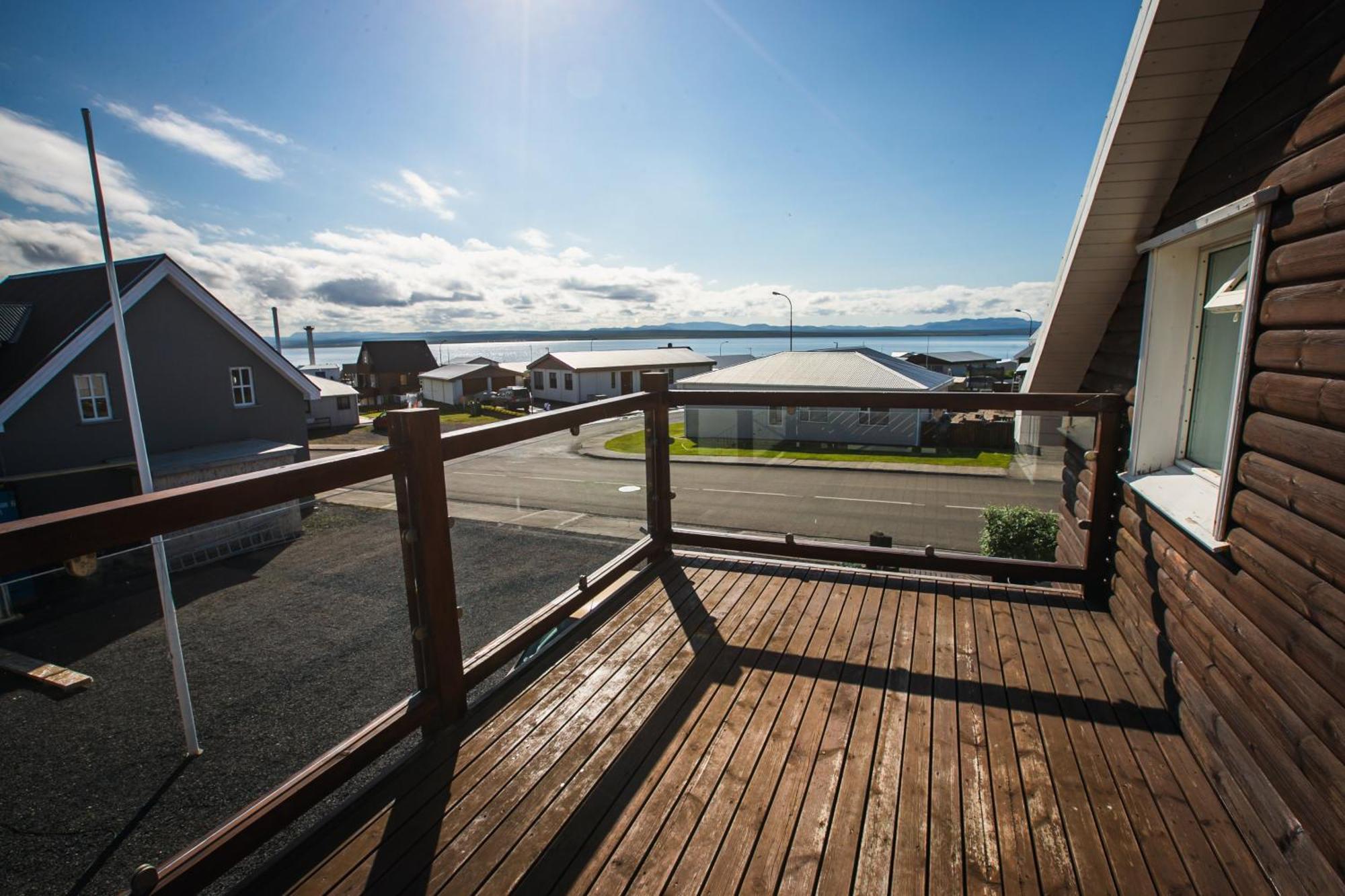 Guesthouse Lyngholt Thorshofn Exterior foto